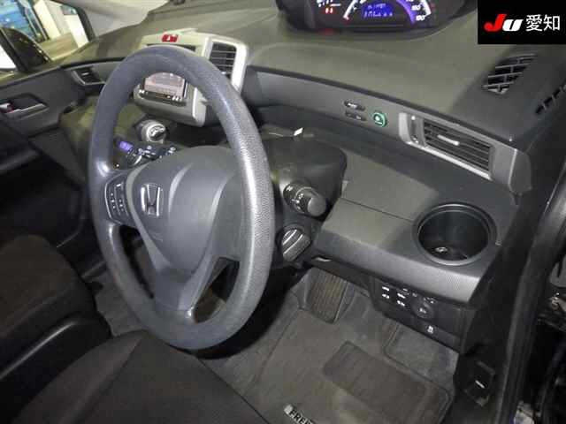 HONDA FREED 2014