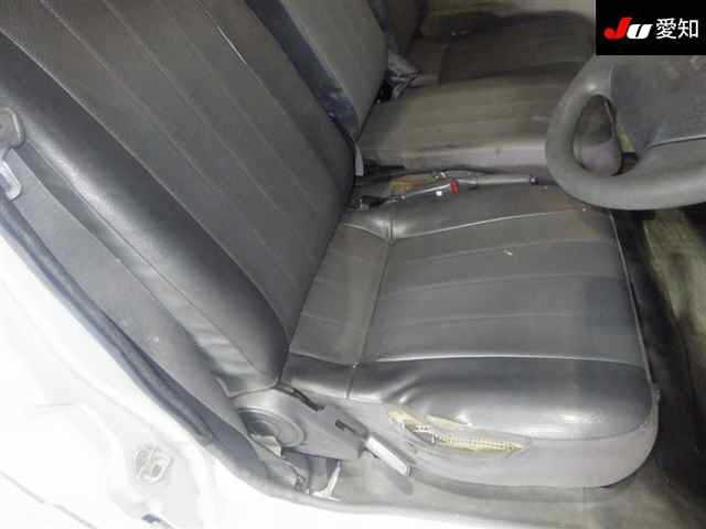 MITSUBISHI DELICA 2009