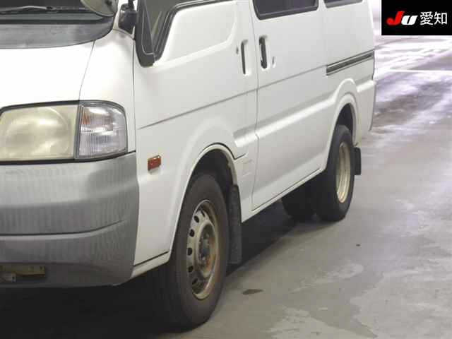MITSUBISHI DELICA 2009