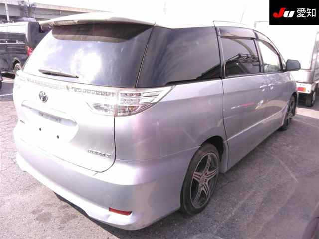 TOYOTA ESTIMA 2012