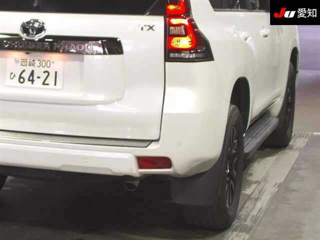 TOYOTA LAND CRUISER PRADO 2020
