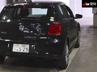 VOLKSWAGEN POLO 2011