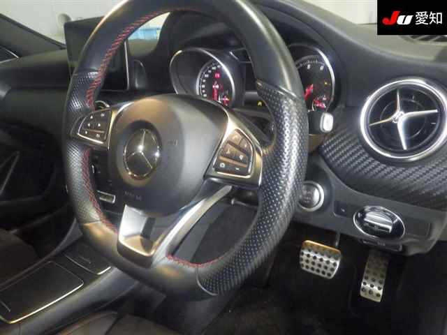 MERCEDES BENZ A CLASS 2017
