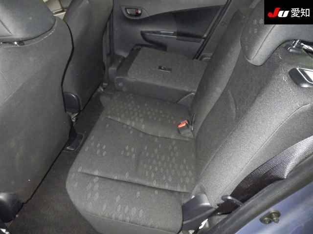 TOYOTA RACTIS 2011