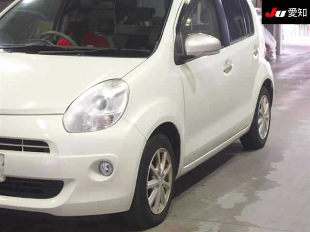 TOYOTA PASSO 2010