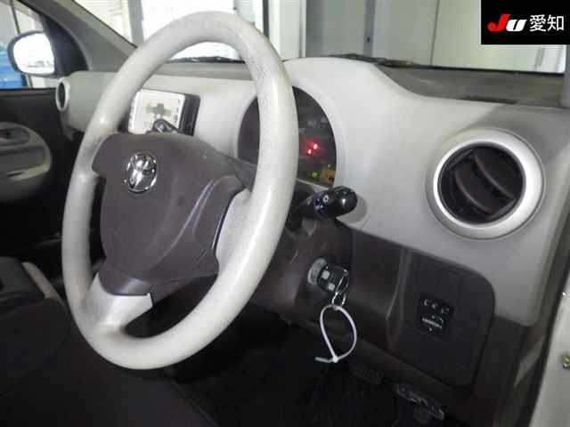 TOYOTA PASSO 2010