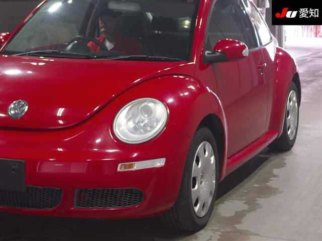 VOLKSWAGEN NEW BEETLE 2008