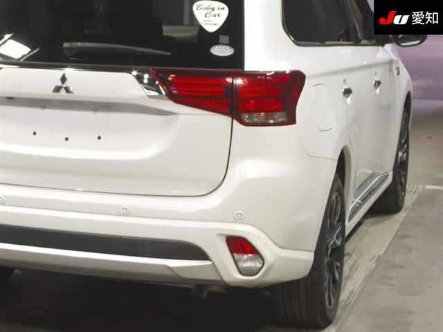 MITSUBISHI OUTLANDER PHEV 2017
