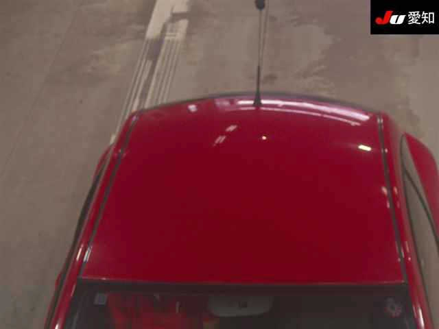 VOLKSWAGEN NEW BEETLE 2008