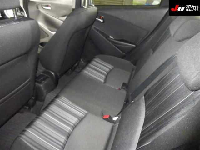 MAZDA MAZDA2 2020