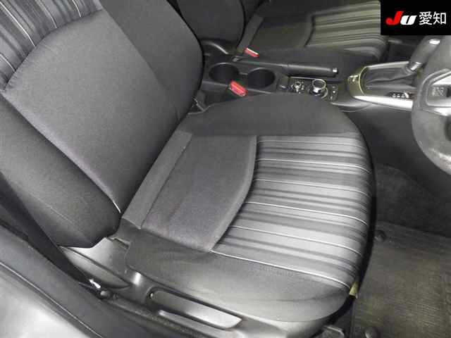 MAZDA MAZDA2 2020