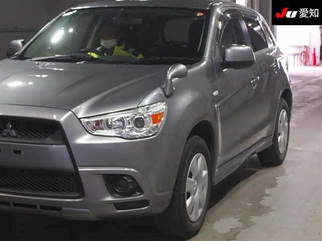 MITSUBISHI RVR 2010