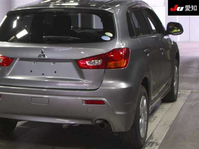 MITSUBISHI RVR 2010