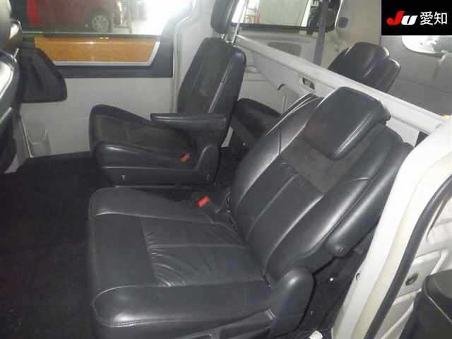 CHRYSLER GRAND VOYAGE 2008