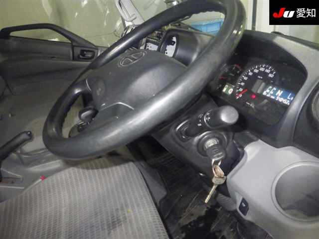 HINO TRUCK 2013