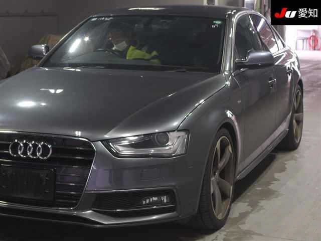 AUDI A4 2014