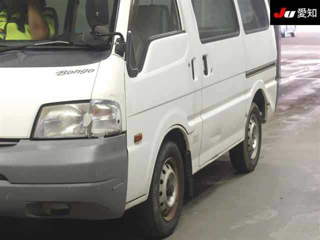 MAZDA BONGO VAN 2015