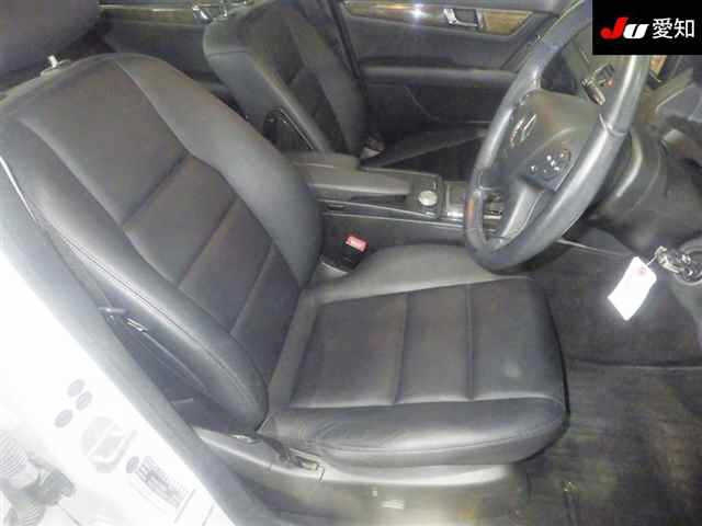 MERCEDES BENZ C CLASS 2010