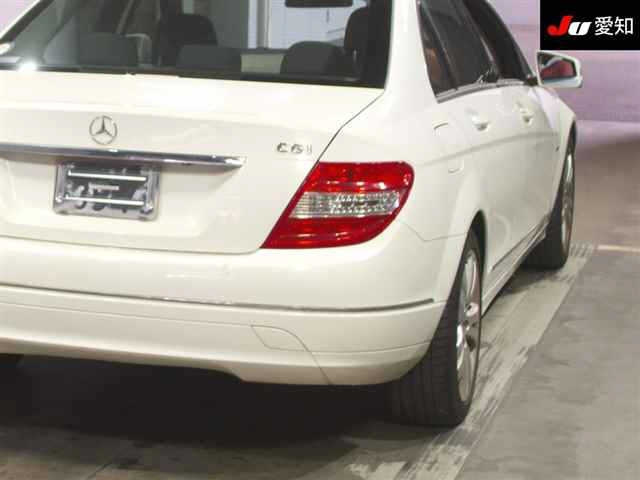 MERCEDES BENZ C CLASS 2010