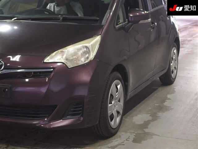 TOYOTA RACTIS 2011