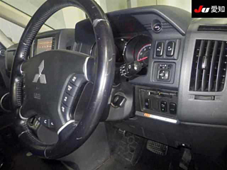 MITSUBISHI DELICA D5 2008