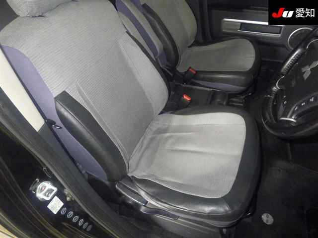 MITSUBISHI DELICA D5 2008