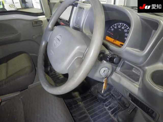 NISSAN CLIPPER VAN 2016