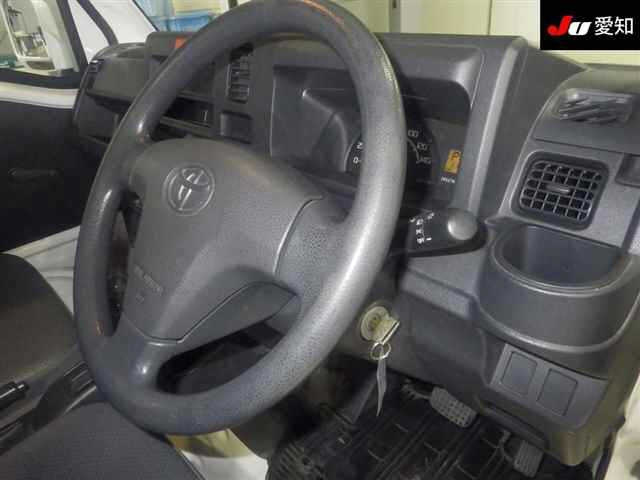 TOYOTA PIXIS TRUCK 2015