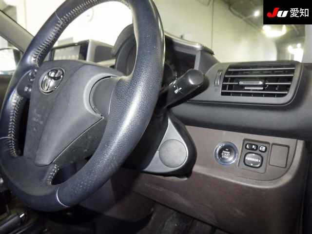 TOYOTA IQ 2008