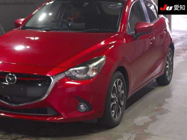 MAZDA DEMIO 2015