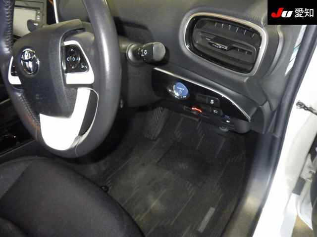 TOYOTA PRIUS PHV 2018