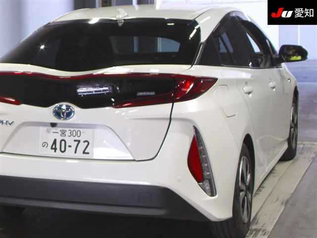 TOYOTA PRIUS PHV 2018
