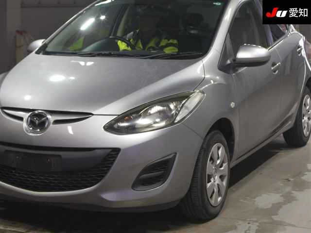 MAZDA DEMIO 2012