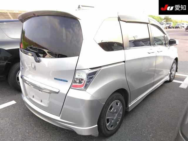 HONDA FREED 2012