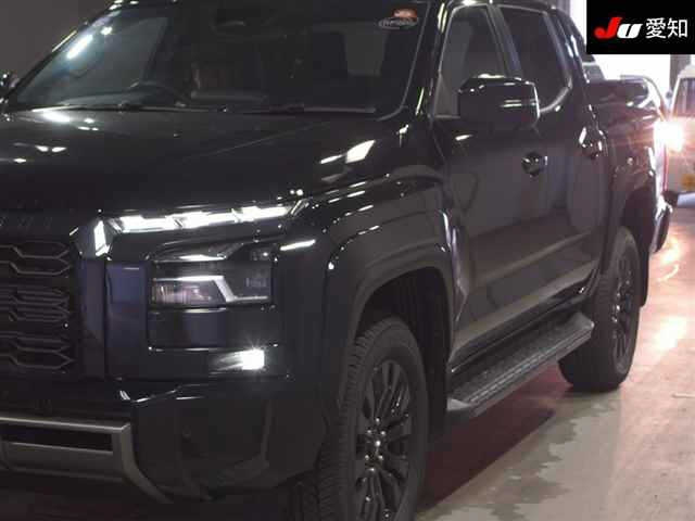 MITSUBISHI TRITON 2025