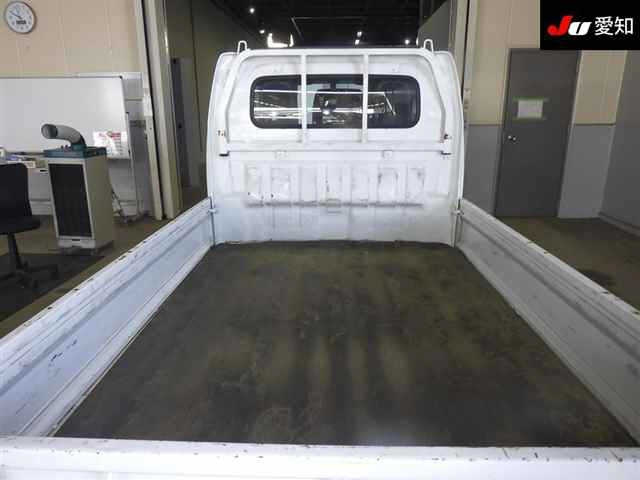 NISSAN CLIPPER TRUCK 2020