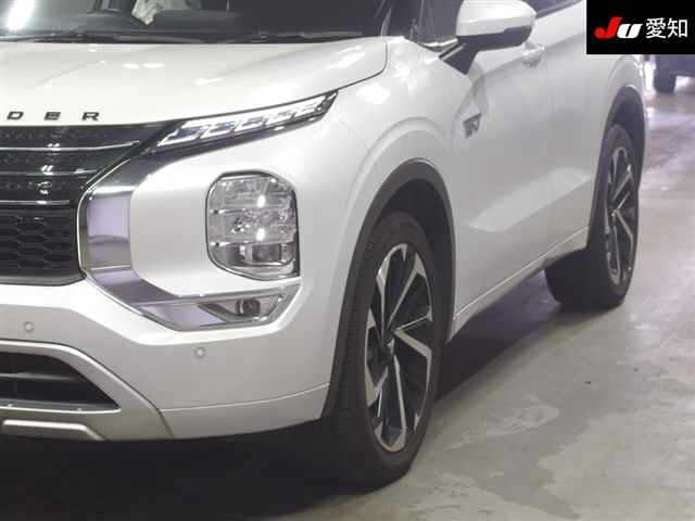 MITSUBISHI OUTLANDER PHEV 2022