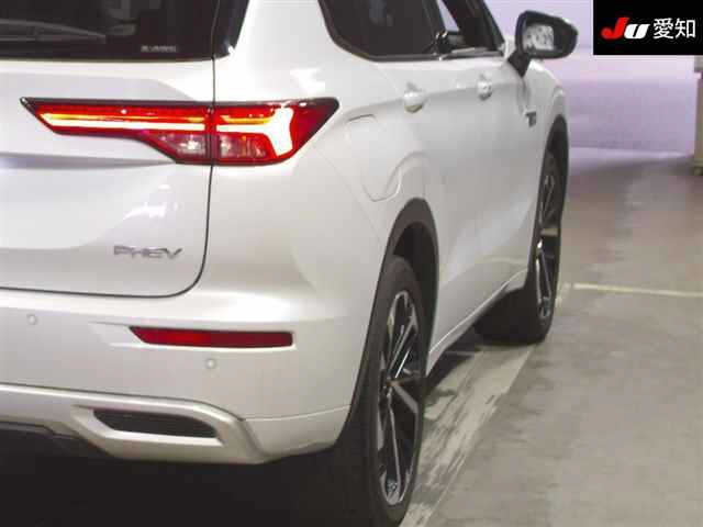 MITSUBISHI OUTLANDER PHEV 2022