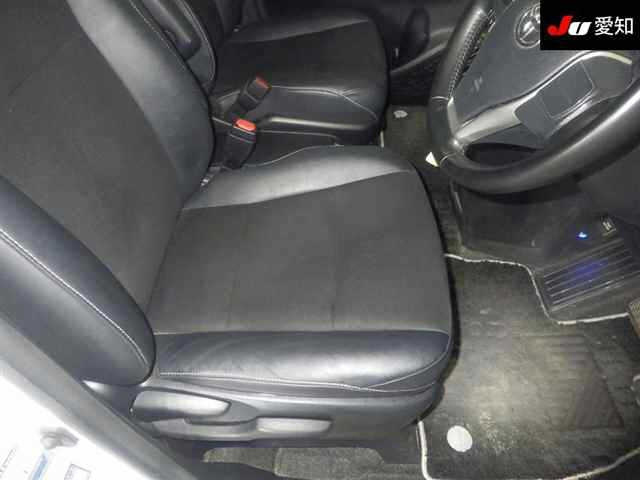 TOYOTA NOAH 2018