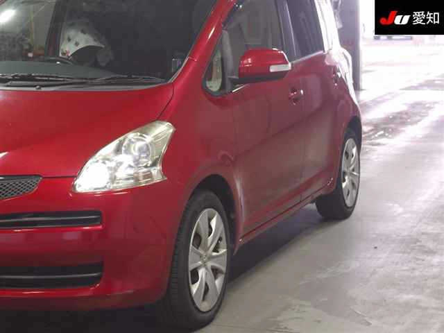 TOYOTA RACTIS 2010