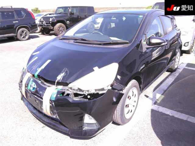 TOYOTA AQUA 2012