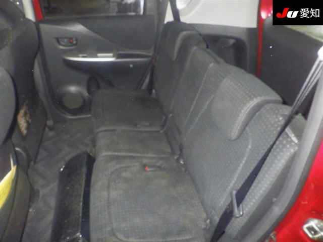TOYOTA RACTIS 2010