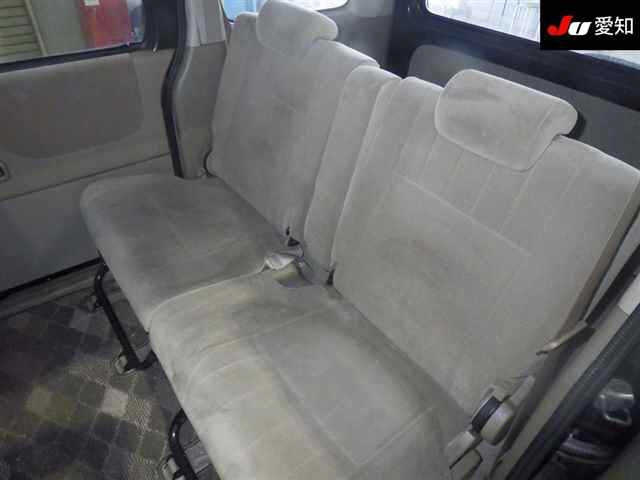DAIHATSU ATRAI WAGON 2011