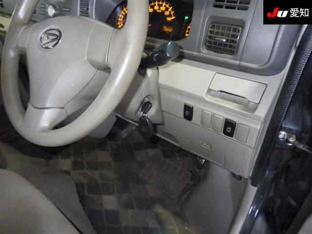DAIHATSU ATRAI WAGON 2011