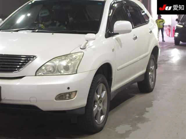 TOYOTA HARRIER 2009