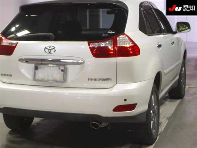 TOYOTA HARRIER 2009