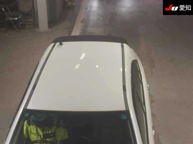 TOYOTA HARRIER 2009