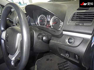 SUZUKI SWIFT 2012