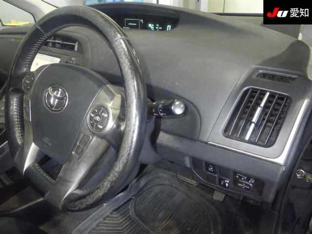 TOYOTA PRIUS PHV 2014