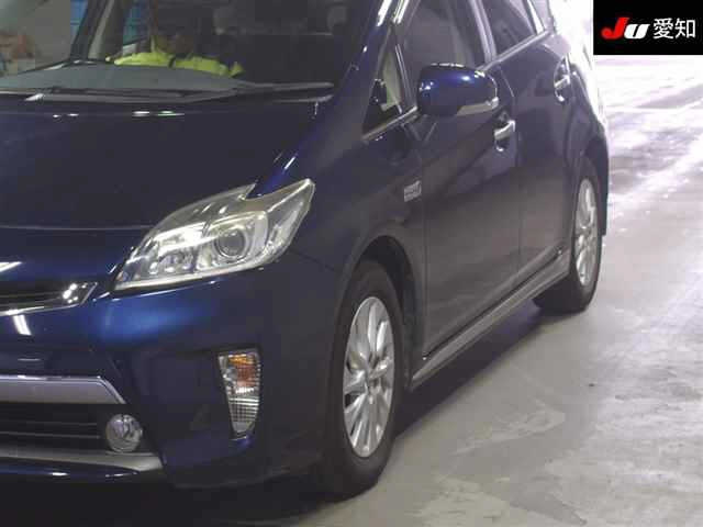 TOYOTA PRIUS PHV 2014